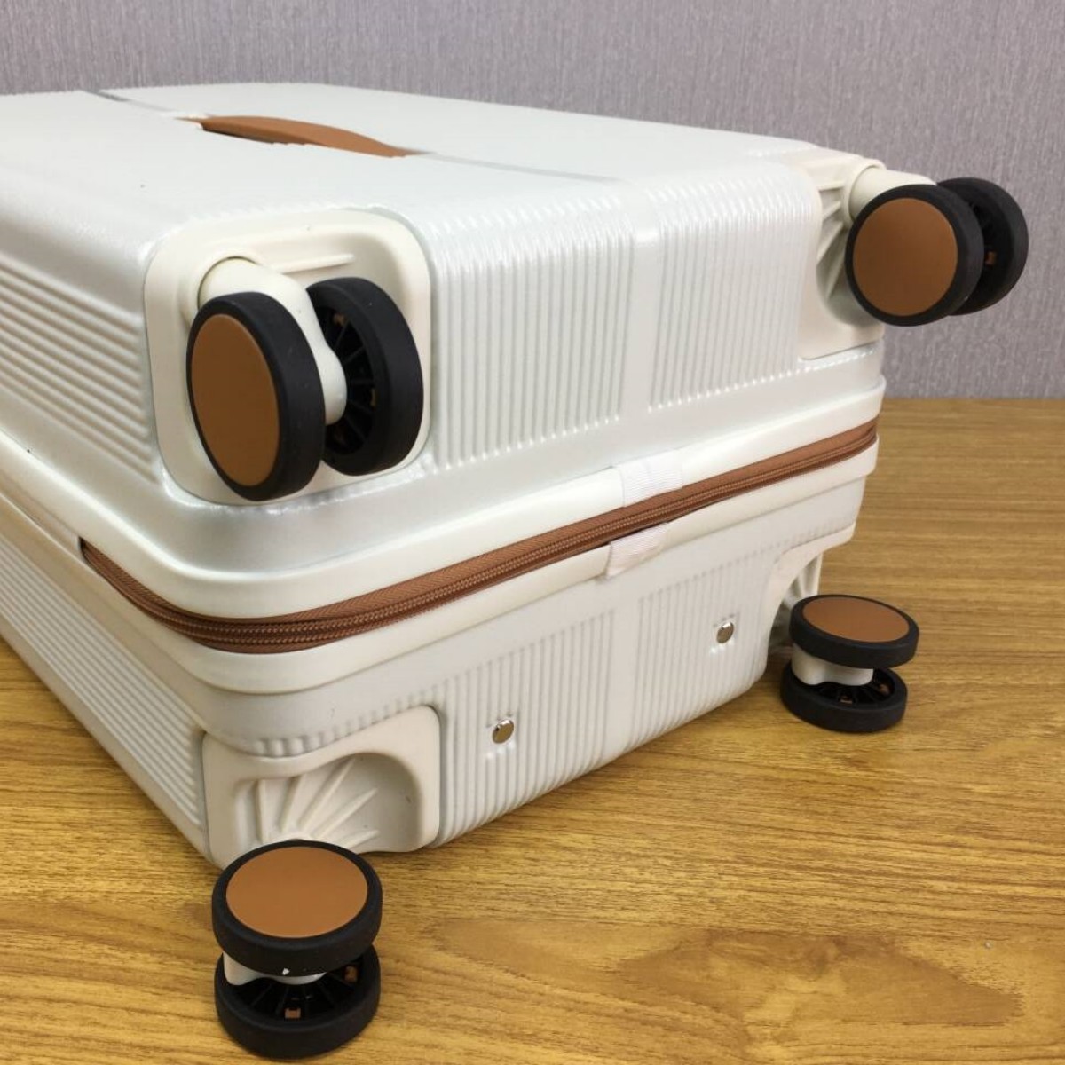 durable suitcase set 3 durable suitcase set 3